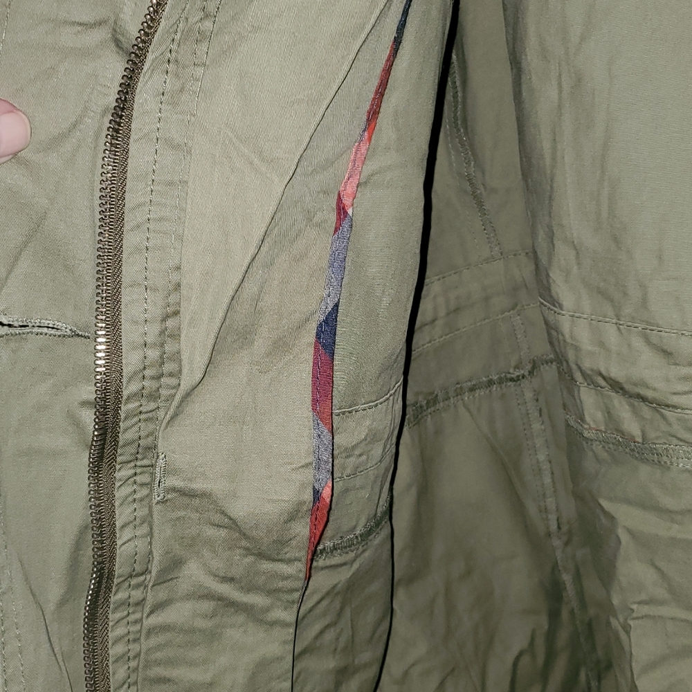 Utility style green jacket - Picture 3 of 4